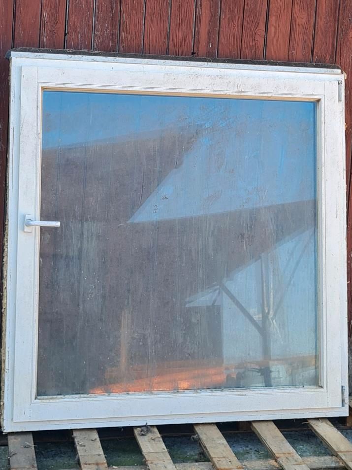 Fenster links in Ottersberg