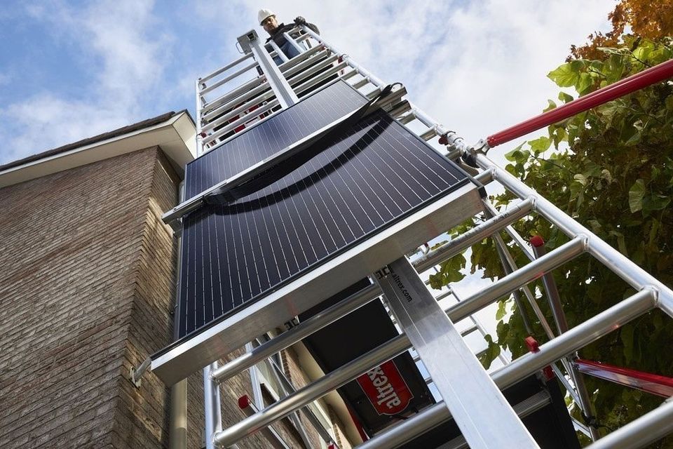 Gerüst mit Aufzug für Solarpanelen - Sloar - Fahrgerüst AH 6,20 m in Jettingen-Scheppach