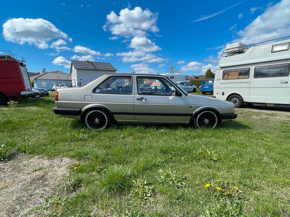 VW Jetta Mk 2 Coupé, Air-ride 1.8 RP, Klima, H-Gutacht. in Trebbin