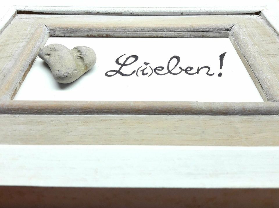 3D Bild "L(i)eben!" mit Herz aus Stein im shabby chic Holzrahmen in Ribnitz-Damgarten