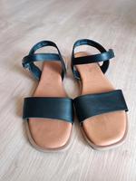 Schwarze Sandalen Baden-Württemberg - Esslingen Vorschau
