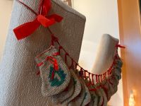 24 Adventskalender Stiefel aus Jute-/Leinenstoff, Weihnachten Niedersachsen - Calberlah Vorschau