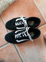 Vans Sneaker Turnschuhe  Größe 41 Top Zustand Bochum - Bochum-Wattenscheid Vorschau