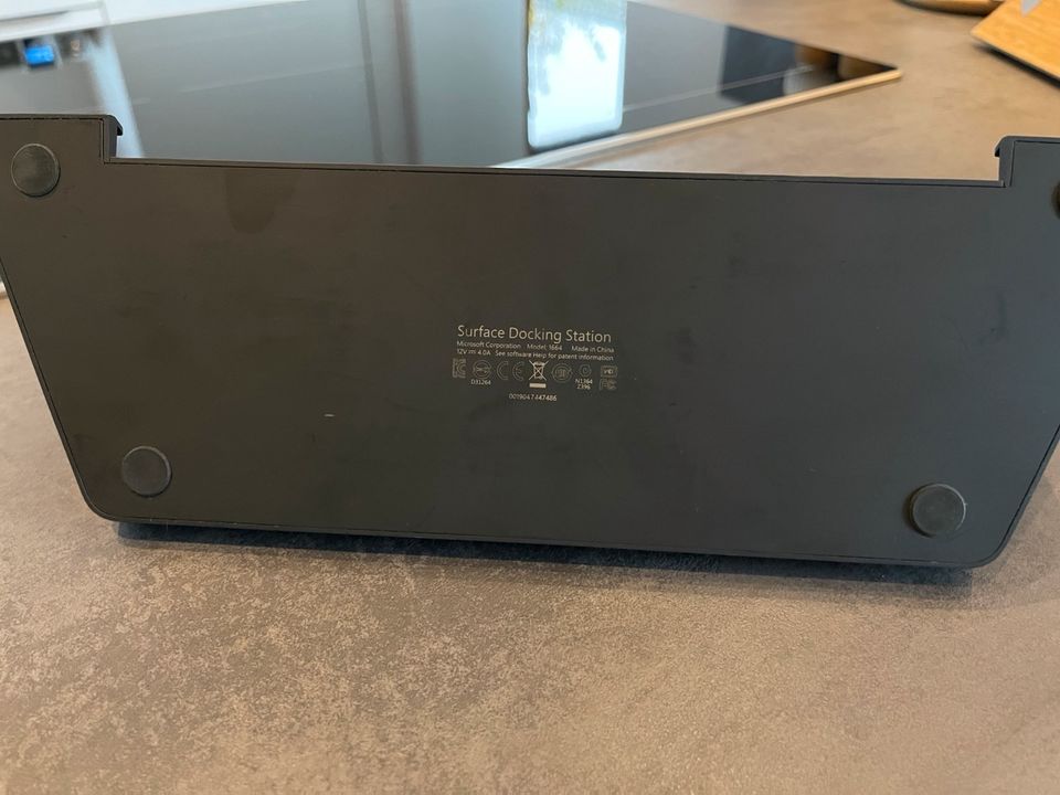 Microsoft Surface Pro 1664 Docking Station in Dortmund