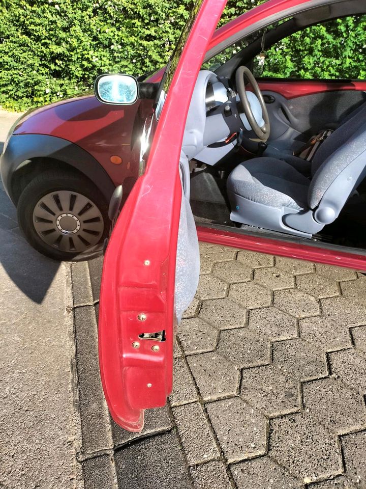 Auto Ford Ka in Hamburg