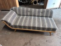Gepolsterte Couch/Sofa etwa aus den 90er, sehr guter Zustand Bayern - Rattelsdorf Vorschau