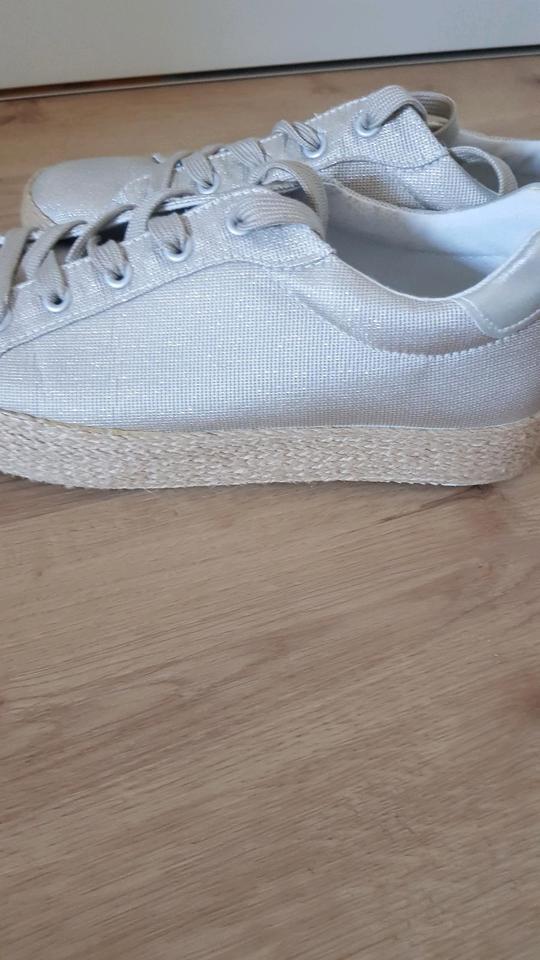 Sneaker, Schuhe, Gr 39, Sportschuhe, Halbschuhe,Turnschuhe in Barmstedt