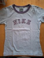 Nike T-Shirt flieder/lila Gr. 128 (7-8) Rheinland-Pfalz - Vinningen Vorschau