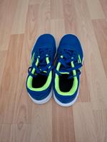 Adidas Hallensportschuhe Größe 40 Sachsen-Anhalt - Halle Vorschau