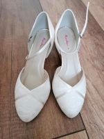 Brautschuhe 37 *neu* Rainbow Club Ivory classic Bremen - Hemelingen Vorschau