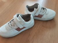 Sneaker weiß mit rosa Baden-Württemberg - Niederstetten Vorschau