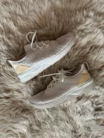 Adidas Laufschuhe Größe 39 weiß/beige Leipzig - Probstheida Vorschau