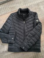 Guess Steppjacke Größe M (Unisex) Niedersachsen - Braunschweig Vorschau