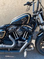 Harley-Davidson Forty Eight*48*Sportster*black*gold*Kesstech Baden-Württemberg - Aalen Vorschau