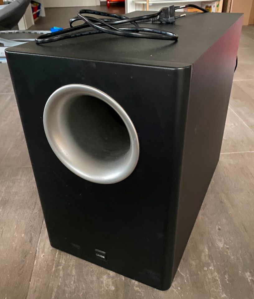 Subwoofer mit 3 Boxen in Eberstadt