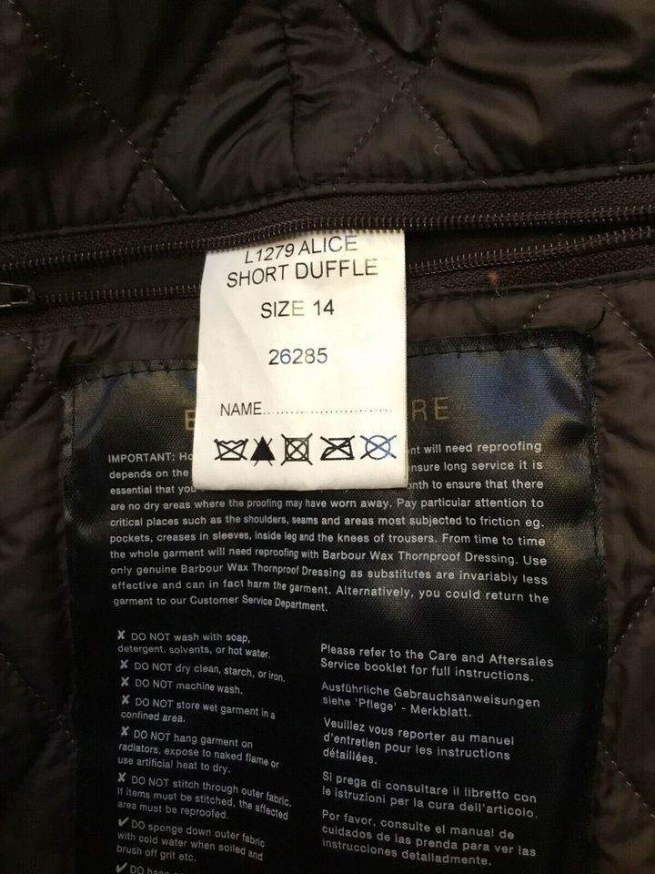 Barbour Damenjacke / UK 14 ca. Gr. M / L1279 Alice Short Duffel in Rendsburg