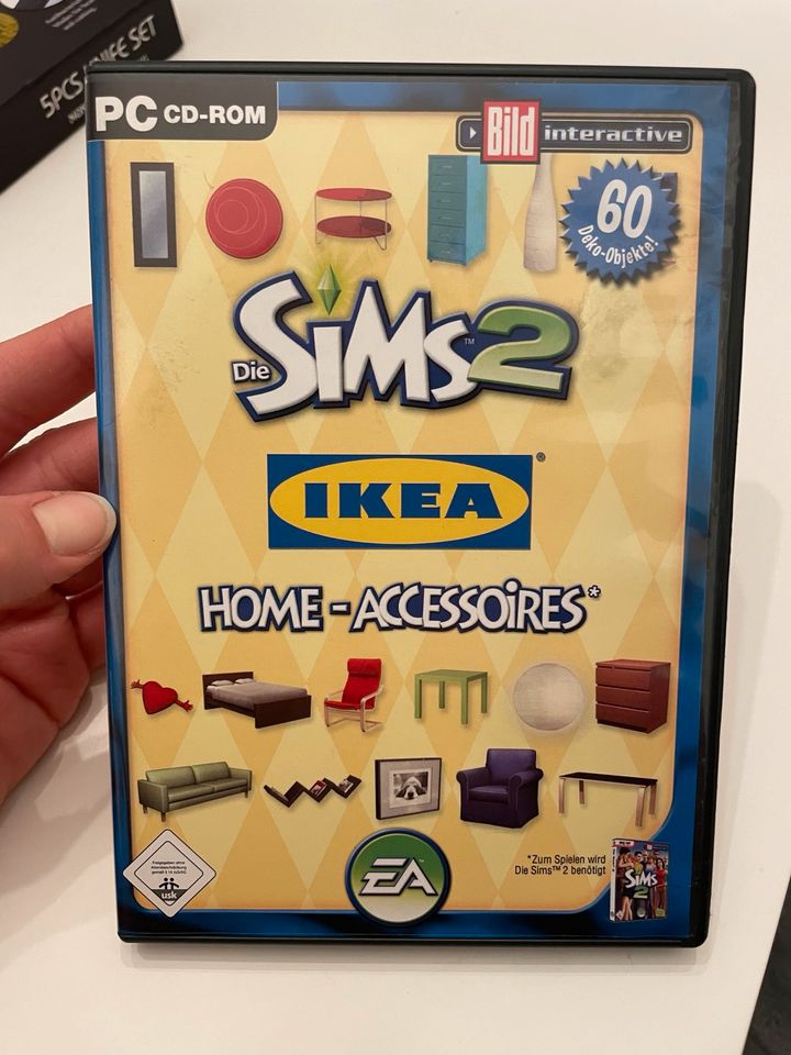 Sims 2 - 3 Erweiterungen Ikea in Itzehoe