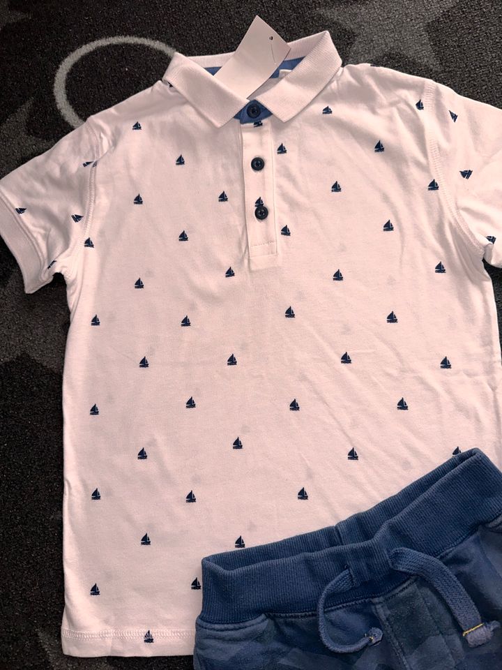 Next Poloshirt Segelboote Boy & Shorts blau Sommer 116 110 in Kalt