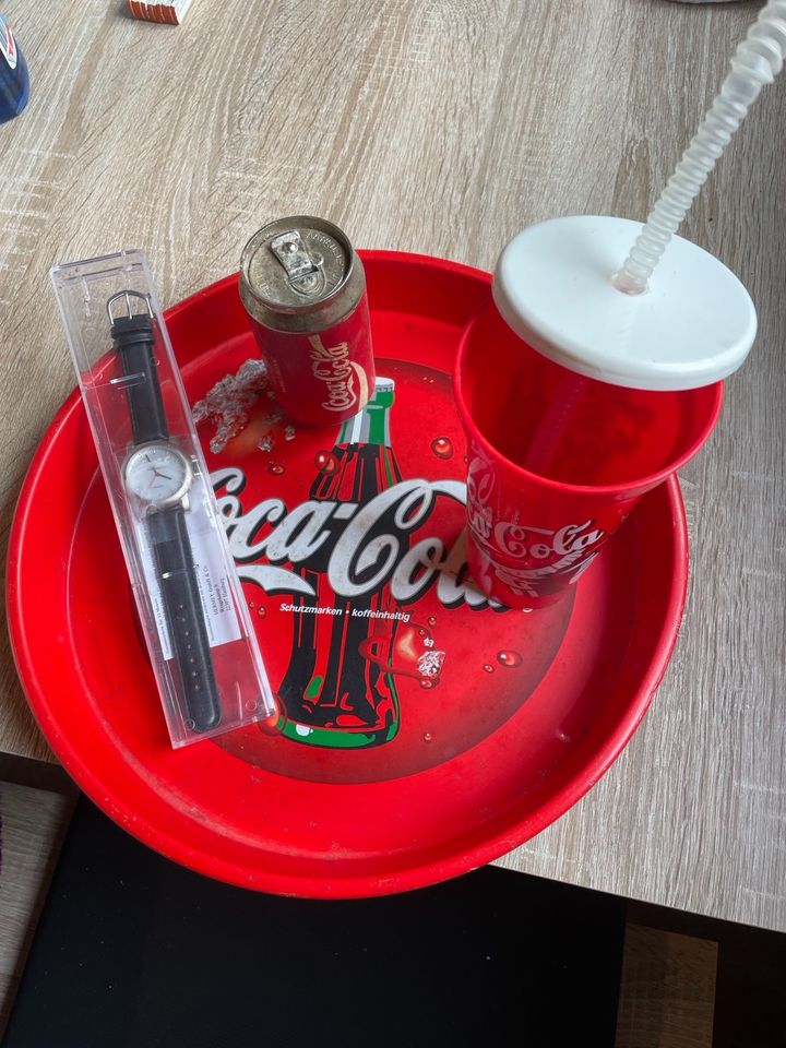 Diverse Coca Cola Artikel in Ostrhauderfehn