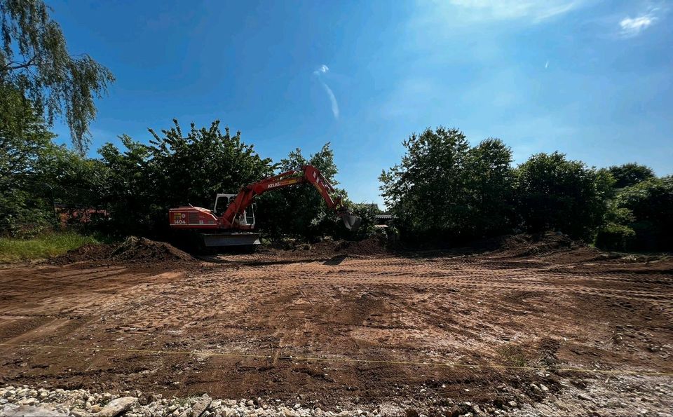 Baggerarbeiten / Leitungsverlegung / Gartengestaltung in Burgebrach