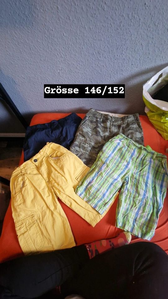 Kinder Kleidung 146/152 in Oldisleben