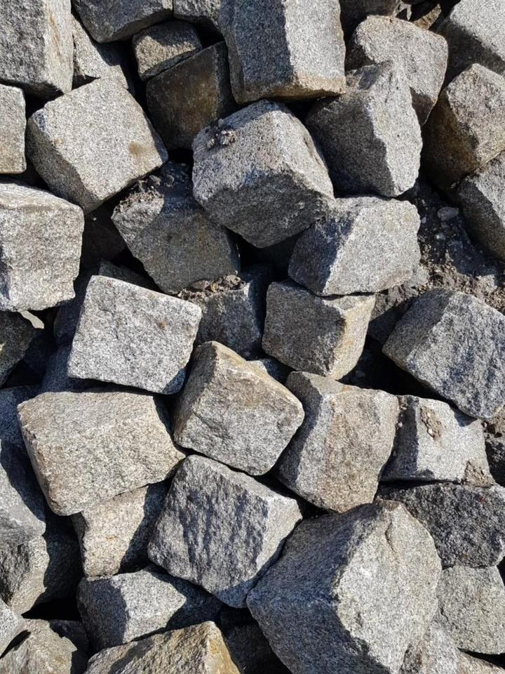 Granit Großpflastersteine rustikal massiv gebraucht Naturstein in Elsterwerda