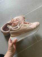 Puma Cruise Rider Tonal Wn's 38,5 "neuwertig" Hessen - Dietzenbach Vorschau