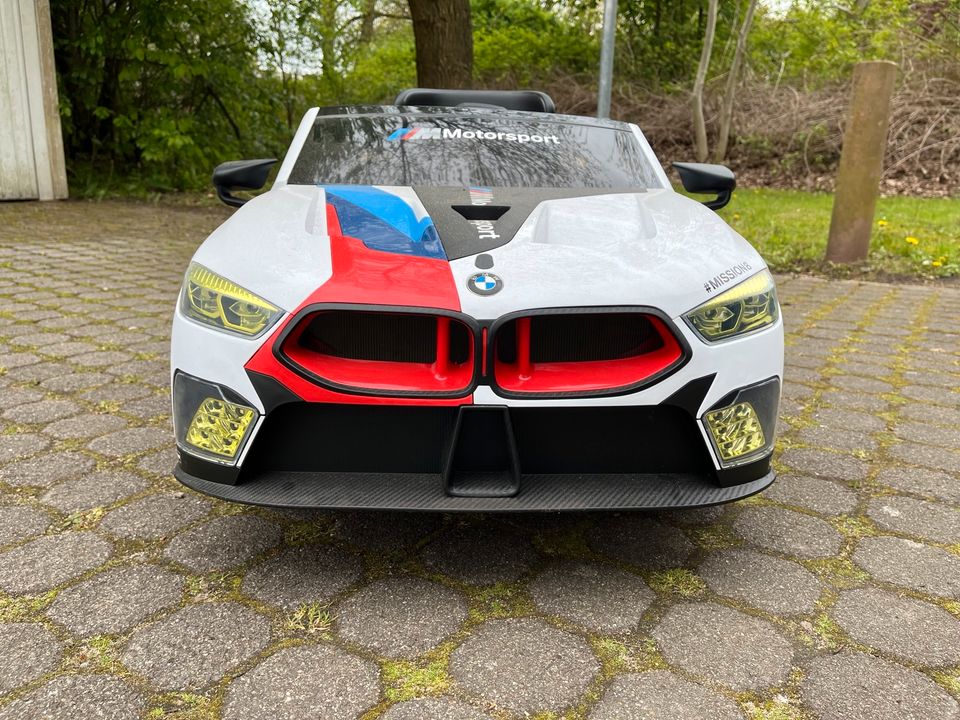 Kinder Elektroauto BMW i8 in Hamburg