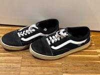 Klassische Vans Old Skool Sneaker in Schwarz-Weiß. Größe 41 Bayern - Ingolstadt Vorschau