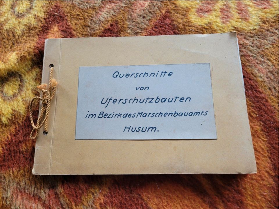 Querschnitte von Uferschutzbauten Marschenbauamts Husum in Husum