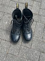 Dr martens schwarz Nordrhein-Westfalen - Münster-Hafen Vorschau