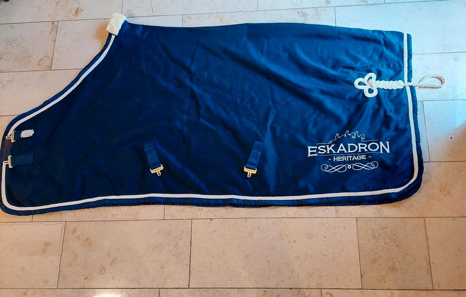 Eskadron Abschwitzdecke Heritage Jersey Paradedecke XL 155 in Gemünden a. Main