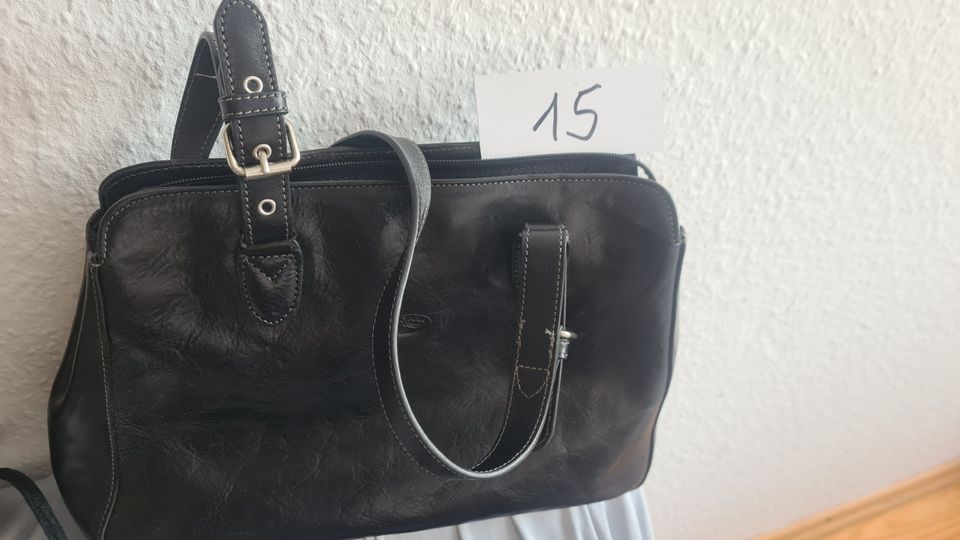 Hochwertige  Markenhandtaschen von Aigner, Bogner, Goldpfeil in Obersulm