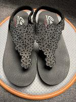 Skechers Zehentrenner Gr. 39 Schwarz Nordrhein-Westfalen - Elsdorf Vorschau