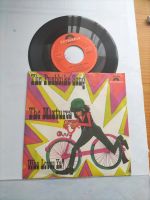 The Mixtures 7" Vinyl Platte The pushbike Song who loves Ya Baden-Württemberg - Öhringen Vorschau