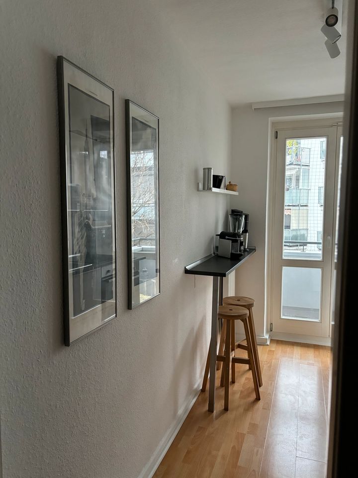 Ab MAI:  Moderne volleingerichtete Wohnung in D-Pempelfort in Düsseldorf