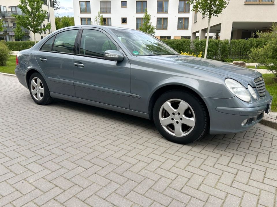 Mercedes-Benz E 220 CDI ELEGANCE Elegance in Neuss