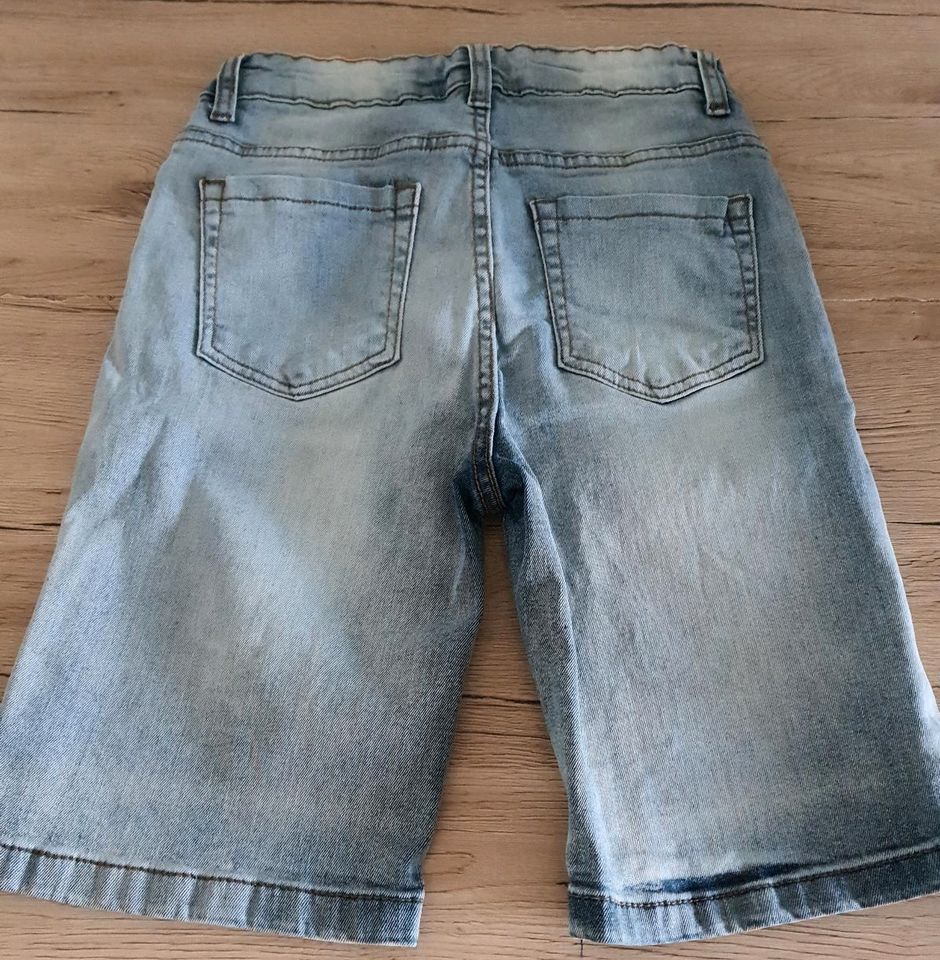 Kurze Hose Jungen Gr. 140 in Berlin