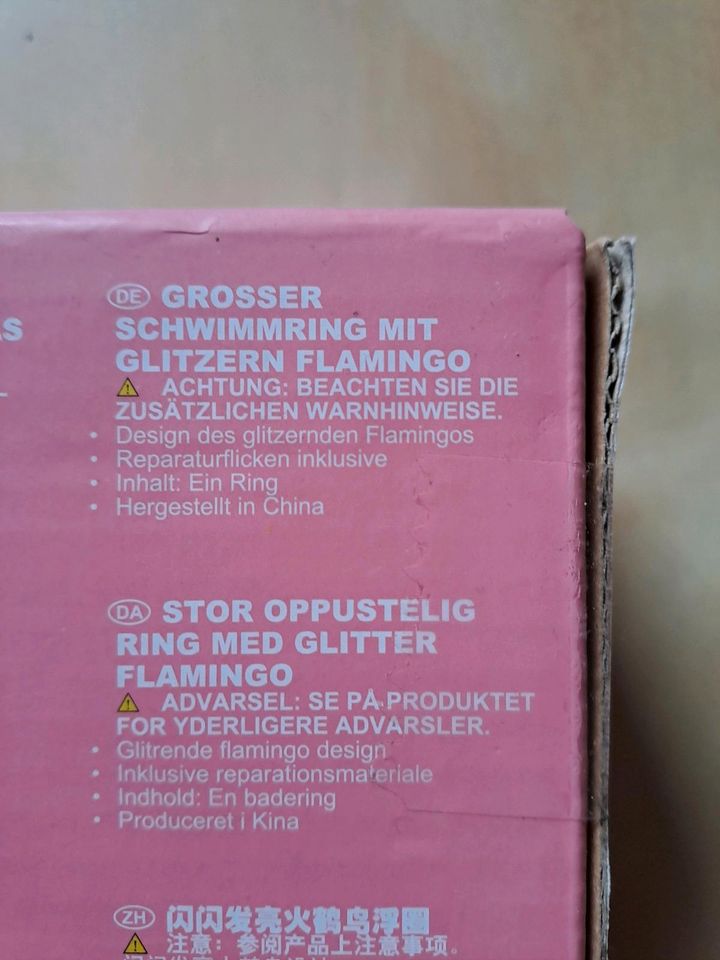 Intex Glitter Flamingo tube "neu" in Schellerten