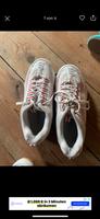 Fit Schuhe weiß rot Sachsen - Thiendorf Vorschau