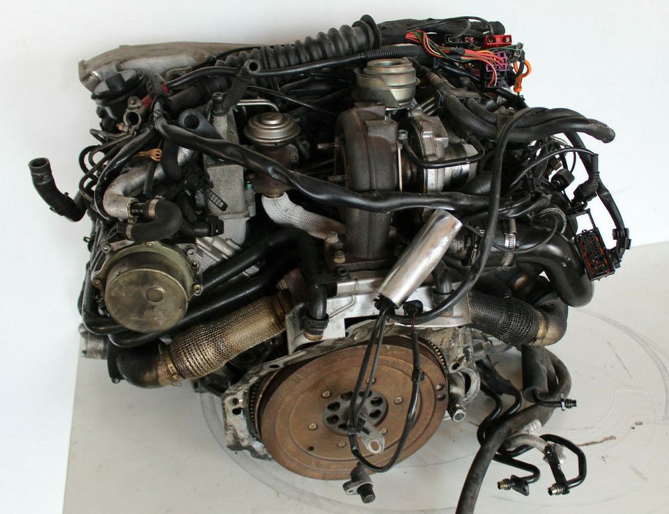 AYM MOTOR komplett + AUDI A4 B6 A6 C5 VW Passat 3BG V6 2.5 TDI in Küps