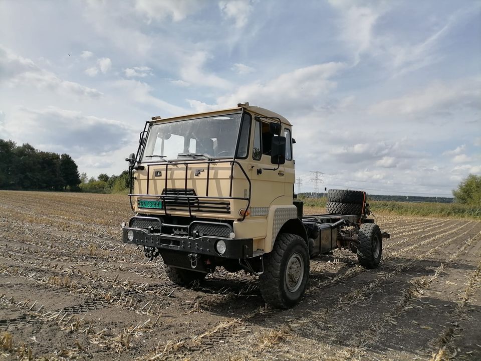 DAF 2300 Intercooer 4x4 in Neuwied