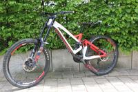 Mondraker Summum Carbon Pro Downhill, Größe M Fahrrad. Baden-Württemberg - Ostfildern Vorschau