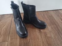 ESPRIT STIEFELETTEN * schwarz * Damen * Gr 39 * TOP Nordrhein-Westfalen - Troisdorf Vorschau