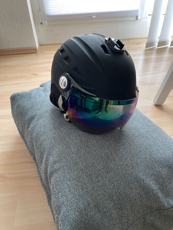 Ski- und Snowboardhelm mit Visier von Tchibo Gr. M (57-59) NP 89€ in Esslingen