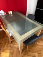 stabiler Holztisch mit Glasplatte zu verkaufen München - Sendling Vorschau