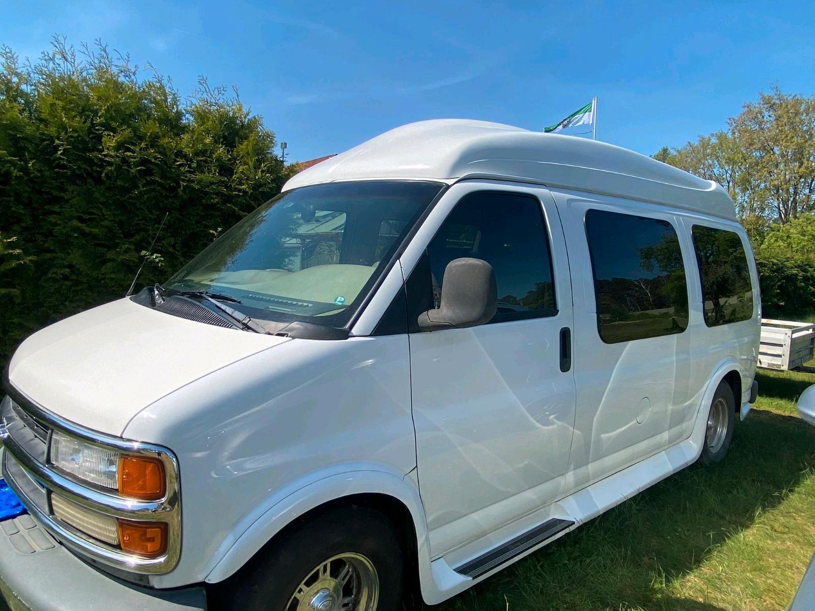 Abbildung des Autos Wohnmobil Chevrolet Expr…
