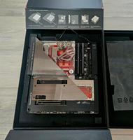 ASUS ROG Maximus Z690 Extreme Glacial Mainboard inkl. i9 12900KS Bayern - Bergen Vorschau