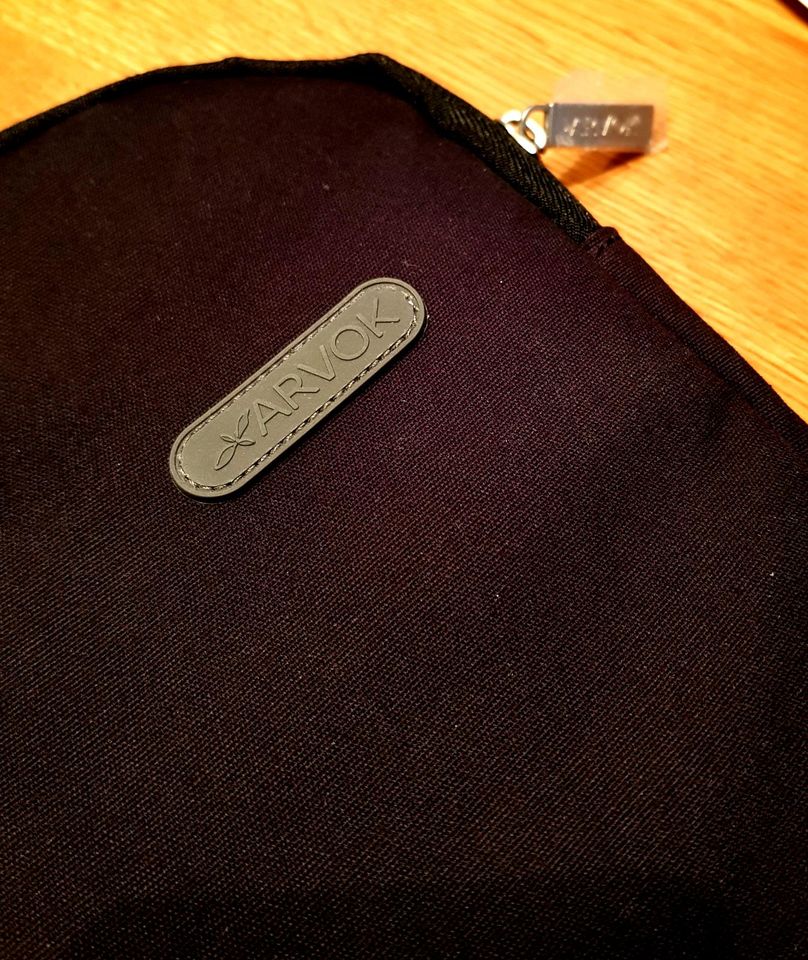 Laptop Schutzhülle Tasche  Case 15 - 16 Zoll, neu in Bielefeld