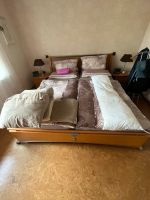 Schlafzimmermöbel - Bett - Kleiderschrank - Nachtische Nordrhein-Westfalen - Finnentrop Vorschau